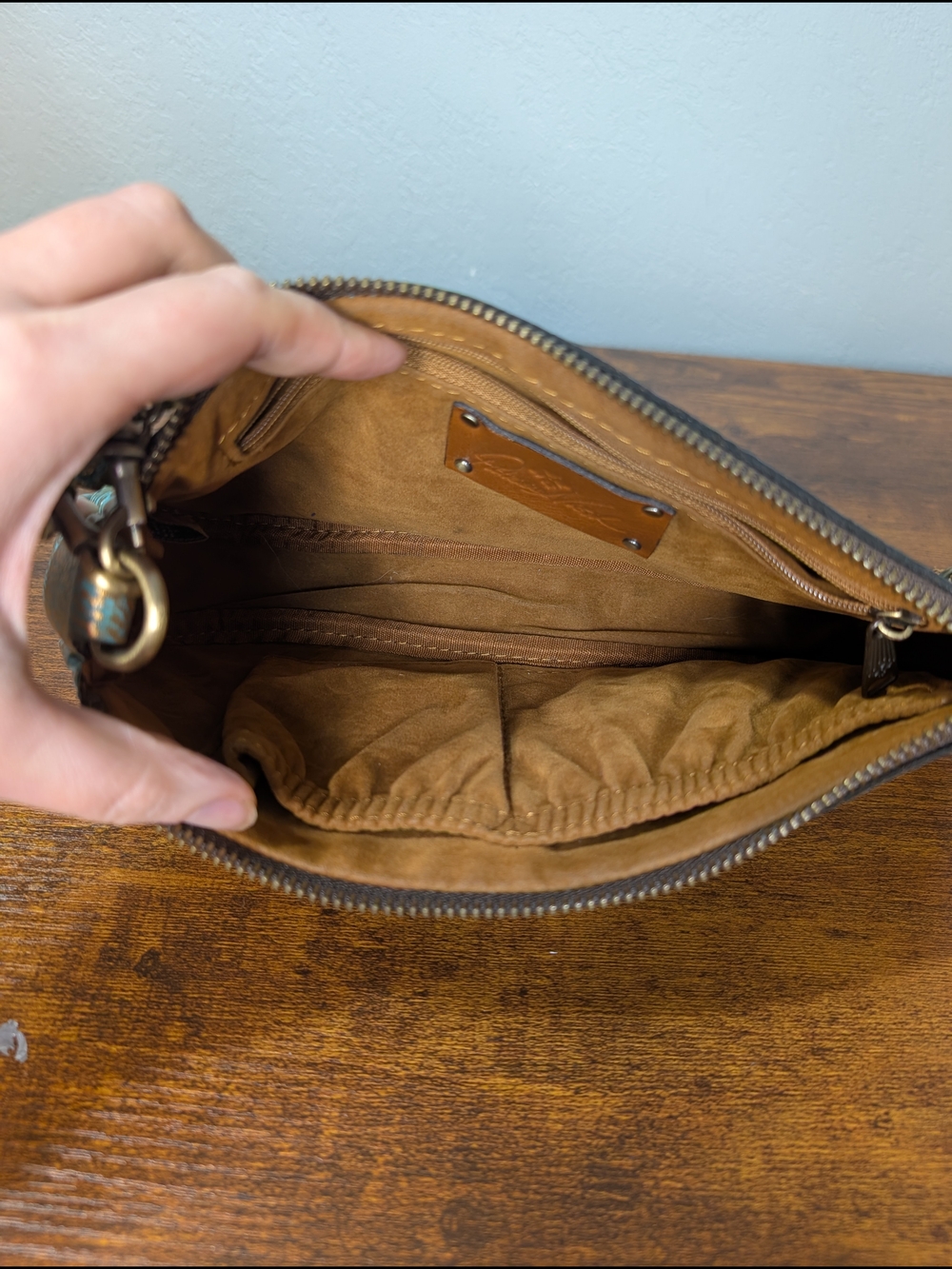 Patricia Nash Riley Crossbody - Picture 7 of 9